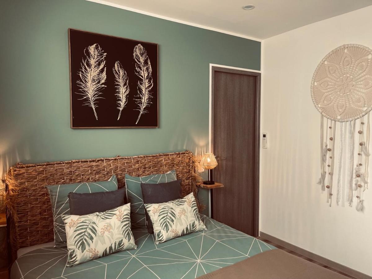 La Villa Vaihere En Camargue, L'Hibiscus Et Le Magnolia Saintes-Maries-de-la-Mer Ngoại thất bức ảnh
